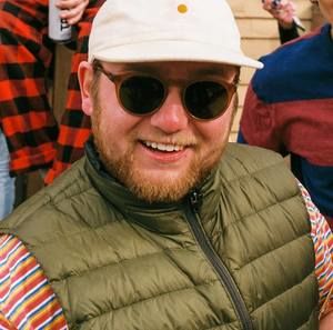 Meet your Posher, Van